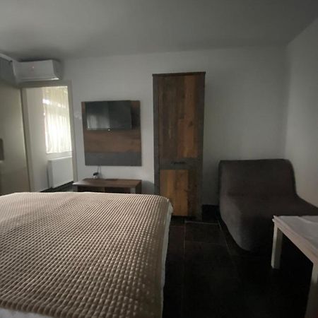 Senorita Apartment มิชโคลซ์ ภายนอก รูปภาพ
